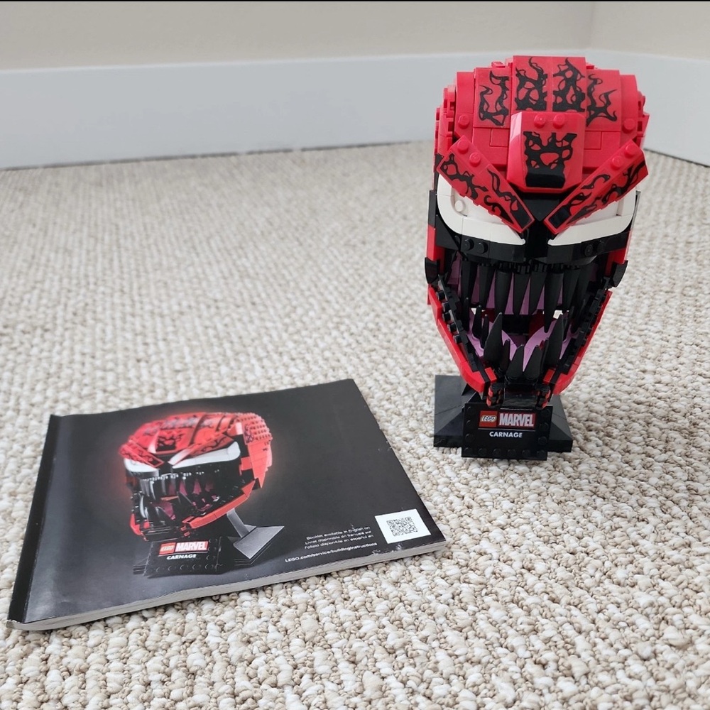 LEGO 76199 Marvel Carnage Helmet
